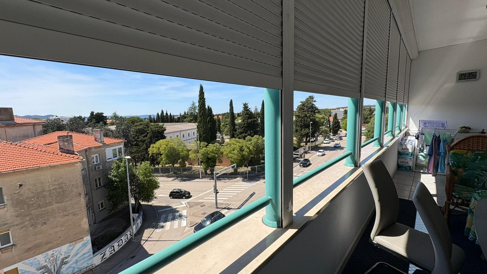 Apartman – 100 m² – Namješten stan na Voštarnici 100 m2- top lokacija + garaža – Zadar
